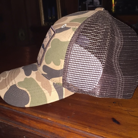 Reel Marsh Charters "Old School" truckers cap - Picture 3 of 5